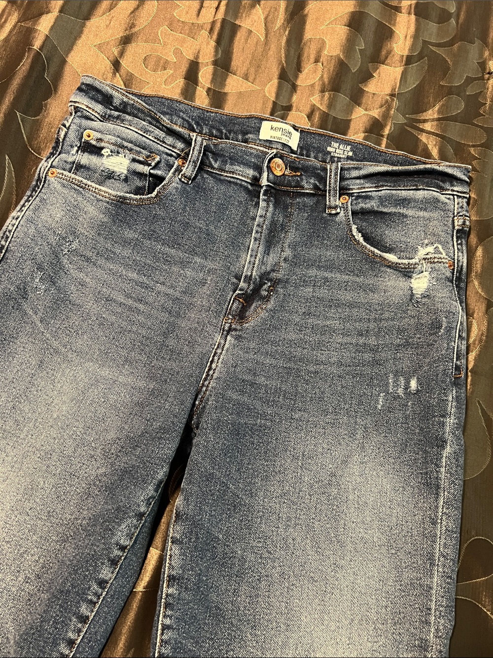 Kensie Allie High Rise Slim Straight Ankle Crop Med. Blue Distressed Jeans 12/31 - Picture 3 of 13